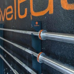 RACK DE RANGEMENT MURAL BARRES DE MUSCULATION